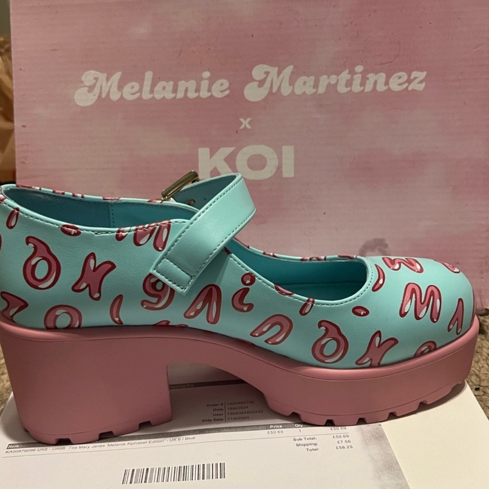 NIB Melanie Martinez KOI platforms